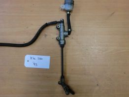 Rempomp achter Kawasaki KLE 500