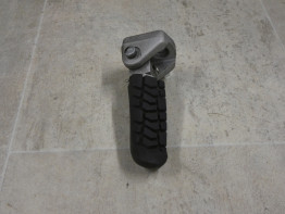 Fussraste links KTM 690 Duke 4