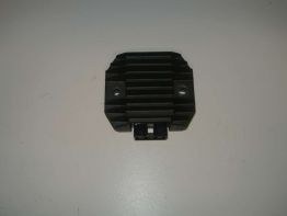 Spanningsregelaar Yamaha TDM