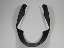 Cowl V shape under Honda CBR 600 F