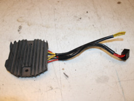 Spanningsregelaar Triumph Sprint RS