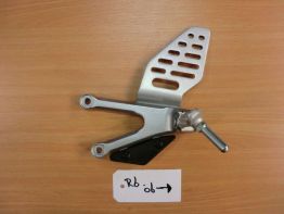 Main step holder right Yamaha YZF R6