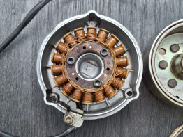 Generator Yamaha XJ 600 Diversion