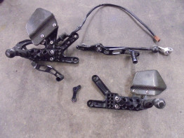 Footpegs left and or right Yamaha YZF R6