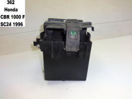 Batterie befestigung Honda CBR 1000 F
