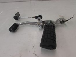 Fussrastetrager vorne links Honda CB 650