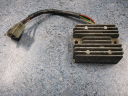 Spanningsregelaar Yamaha XJ 900 F