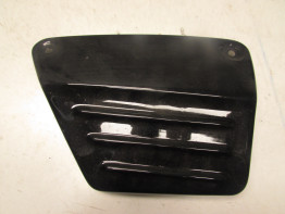 Cowl right small Yamaha V max