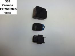 Relais unit Yamaha FZ 750