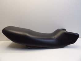 Zadel Honda CX 650 E