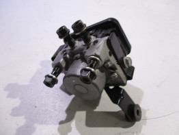 ABS pomp Kawasaki Z 900