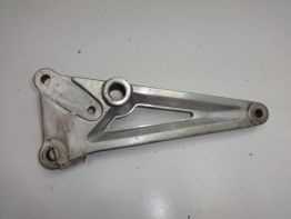 Fussrastetrager vorne rechts Honda CB 250