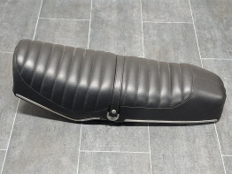 Zadel Kawasaki Z 250