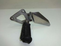 Fussrastetrager vorne links Suzuki GS 500 E