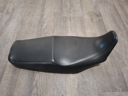 Seat Suzuki GS 500 E