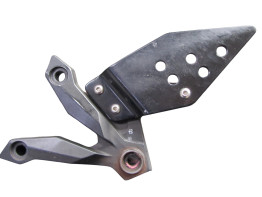Fussrastetrager vorne links Kawasaki Z 750