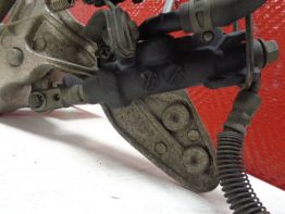 Rempomp achter Yamaha YZF 1000 Thunderace