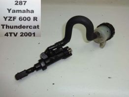 Rempomp achter Yamaha YZF 600 Thundercat