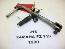 Standaard Yamaha FZ 750