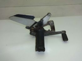 Fussrastetrager vorne rechts Suzuki GS 500 E