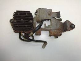 Regulator rectifier Honda CB 400