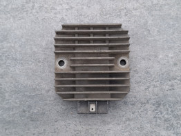 Regler Gleichrichter Kawasaki GPZ 600