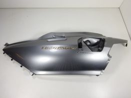 Cowl left rear Suzuki Burgman 650