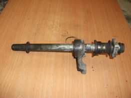 Achteras Kawasaki ZXR 750