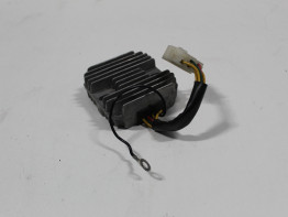 Spanningsregelaar Aprilia Pegaso