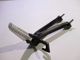 Footrest left Suzuki GSX R 750