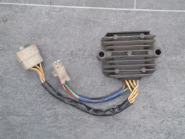 Regulator rectifier Honda CB 900