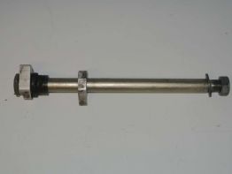 Hinterradachse Triumph Tiger 800 xc