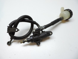 Rempomp achter Yamaha YZF R6