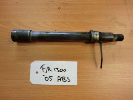 Axle front Yamaha FJR 1300
