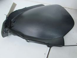 Topkuip bekleding Suzuki Burgman 400