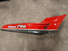 Rechter achterkant Ducati Paso