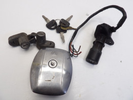 Key set Suzuki GR 650