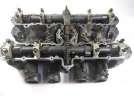 Cylinder head Kawasaki ZR 7