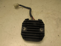 Spanningsregelaar Yamaha FAZER 600