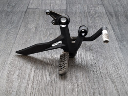 Main step holder right KTM 790 Duke
