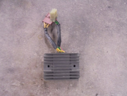 Regler Gleichrichter Aprilia Tuono 1000