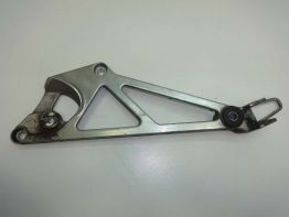 Fussrastetrager vorne links Honda VF 1000 F