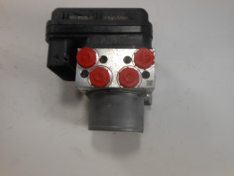 ABS pomp Yamaha MT 09