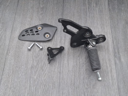 Fussrastetrager vorne rechts Yamaha Tracer 7