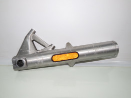 Voorpoot rechts onder Moto Guzzi California 1400