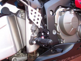Fussrastenanlage Honda CBR 600 RR