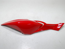 Rechter achterkant MV Agusta 750 Brutale