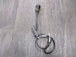 Rempomp achter KTM 890 Duke