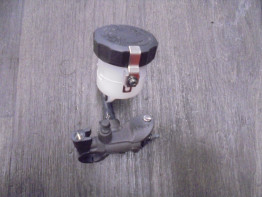 Bremszylinder vorne BMW S 1000 R