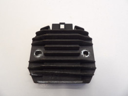 Spanningsregelaar Yamaha TDM